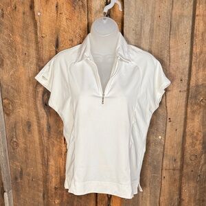 Izod White Women's Short Sleeve Zip-Up Top